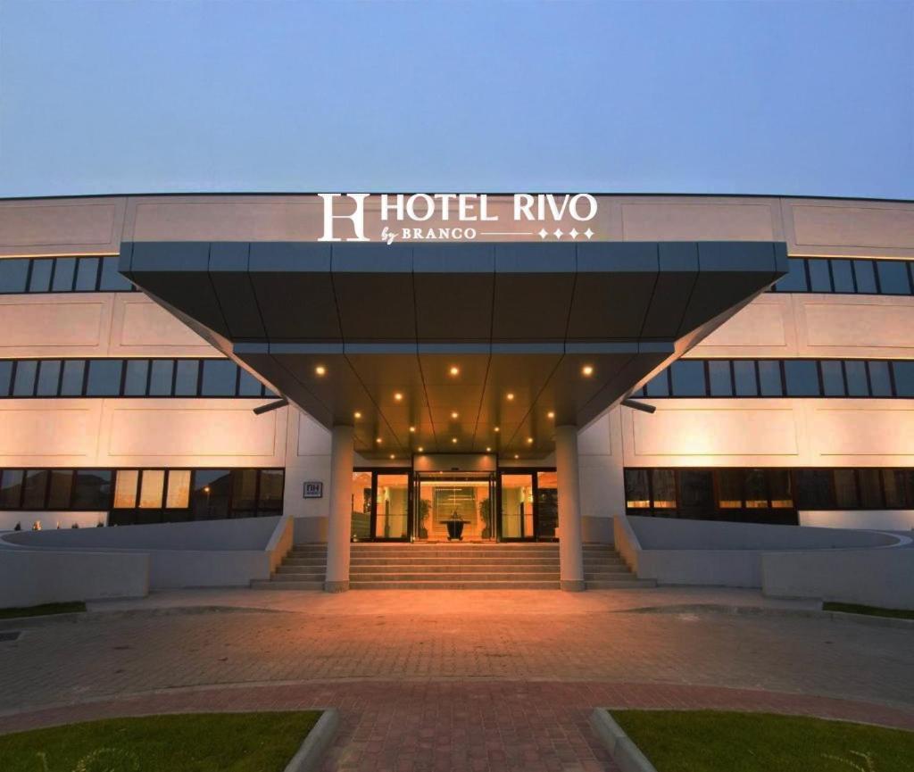Hotel Rivo Тимишоара Экстерьер фото