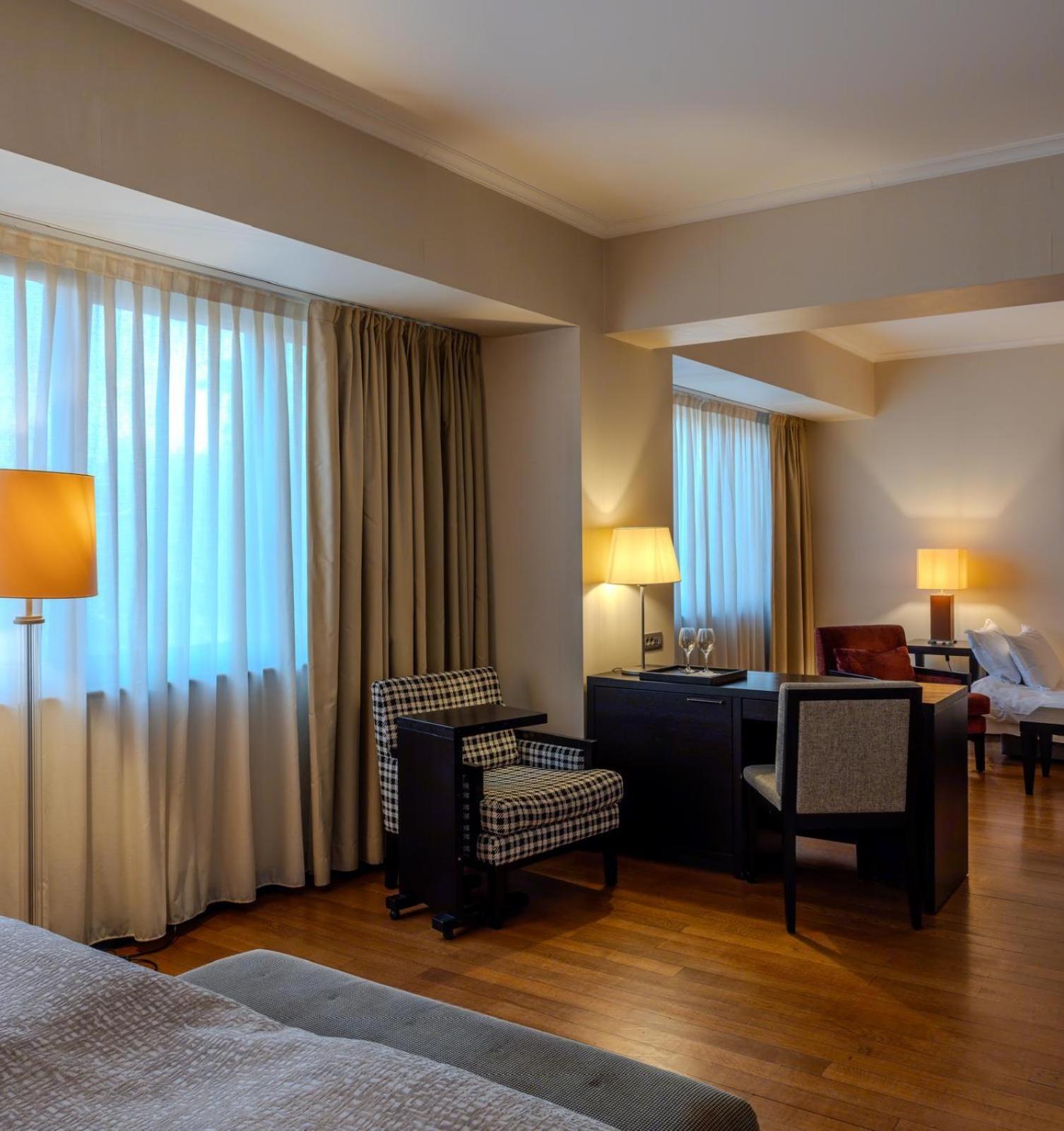 Hotel Rivo Тимишоара Экстерьер фото