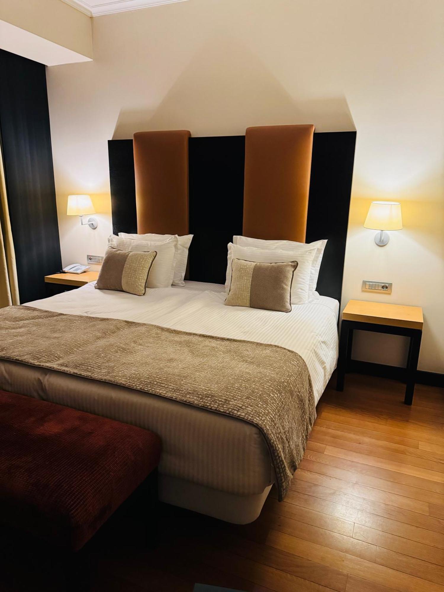 Hotel Rivo Тимишоара Экстерьер фото